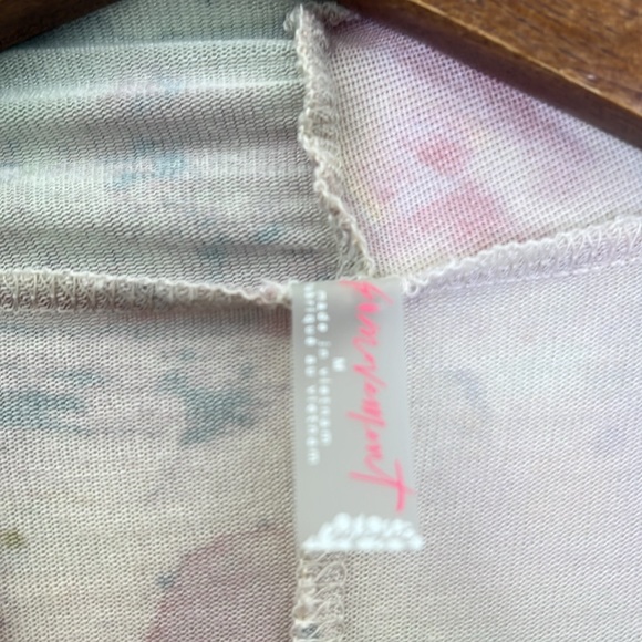 Free People - High Jump Fun Watercolor Pattern Mock Neck Blouse Size Medium - Picture 8 of 10